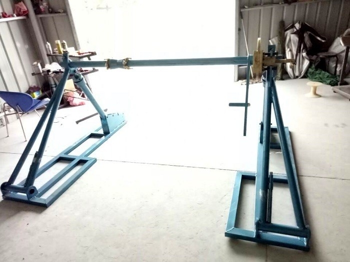 Mechaniczny stojak do ciągnięcia kabla o obciążeniu znamionowym 50 KN do zwalniania drutu
